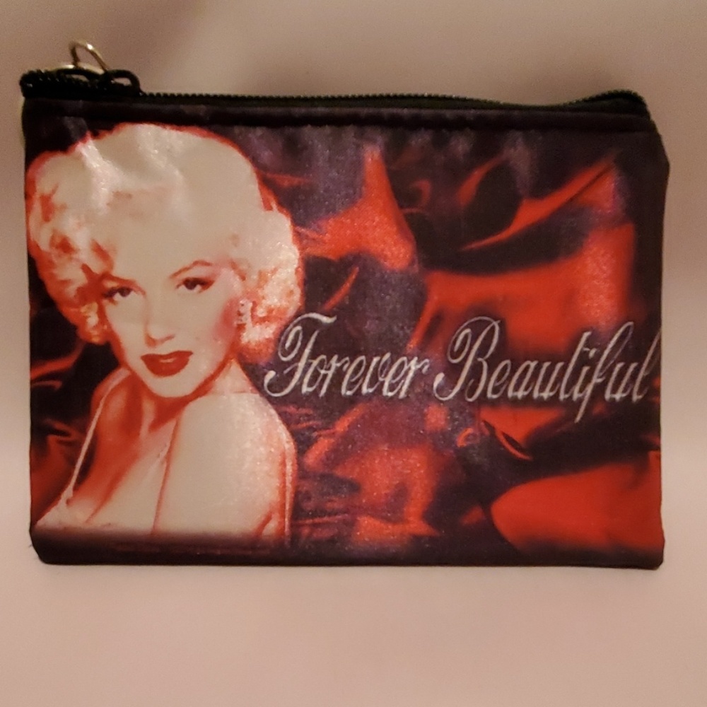 Marilyn Monroe Forever Beautiful Makeup Bag